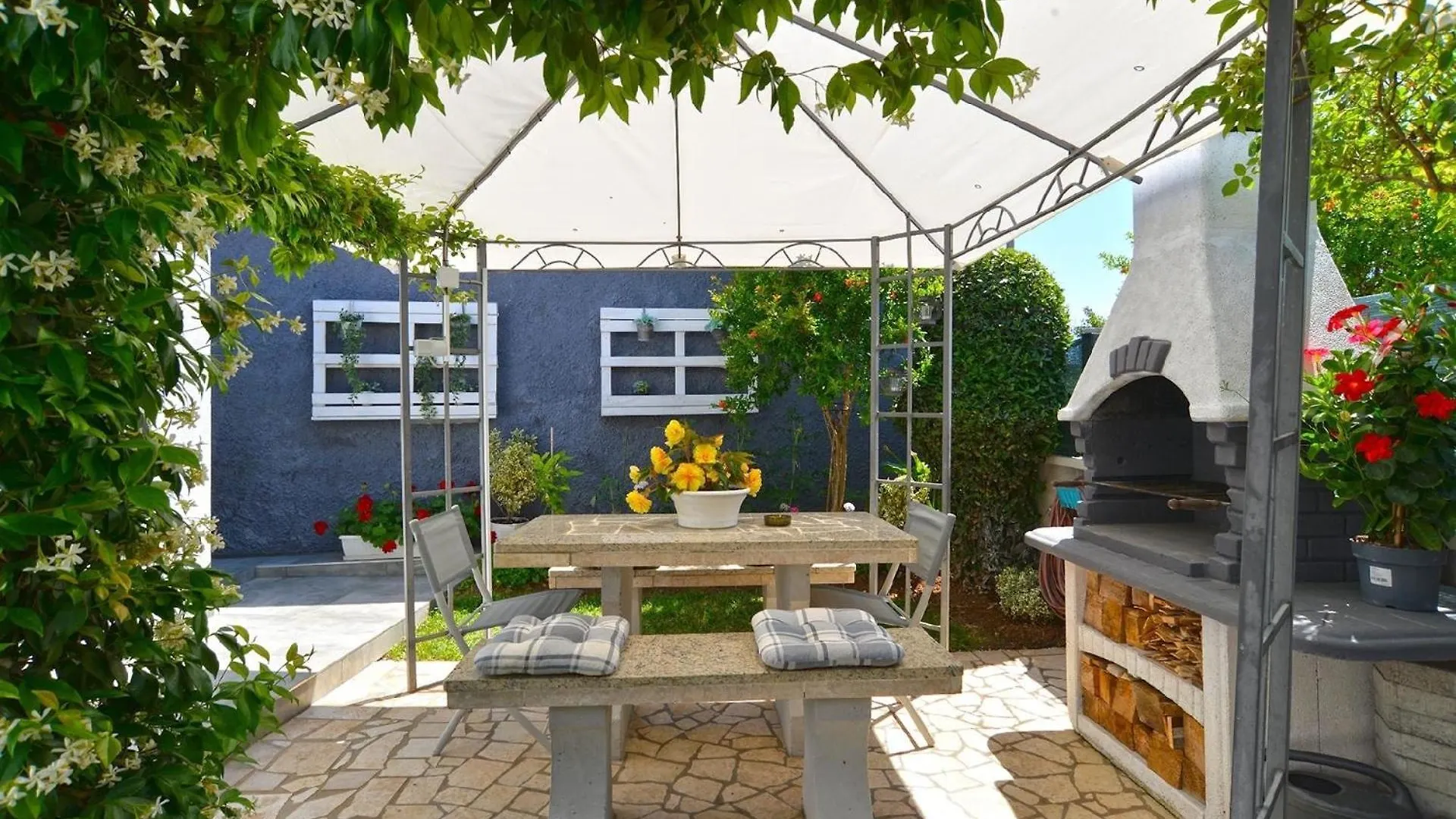 Ferienwohnung Fuer 3 Personen Ca 30 Qm In Fazana-Surida, Istrien Istrische Riviera Valbandon